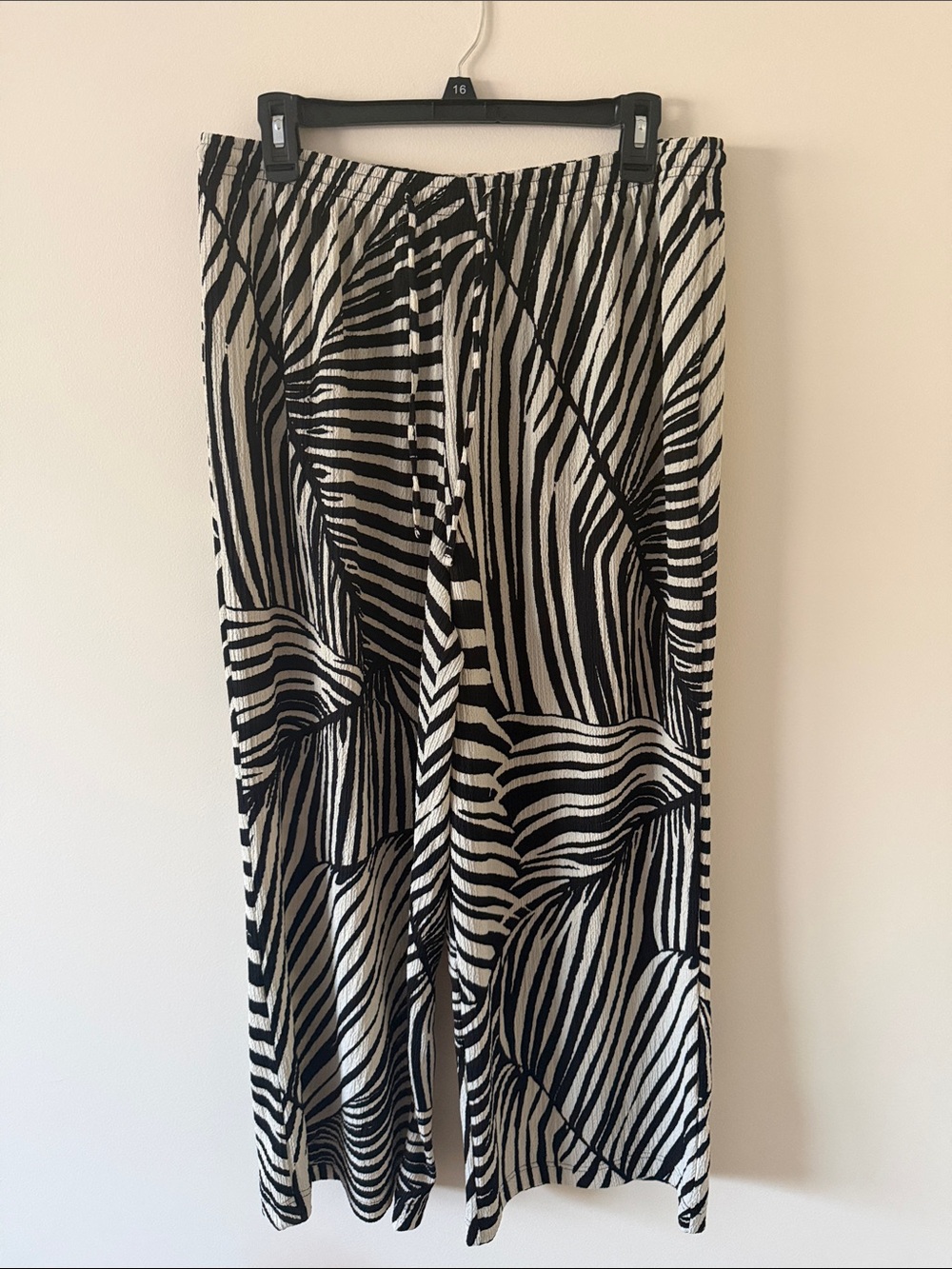 H&M Black & White Wide Leg Zebra Print Pants